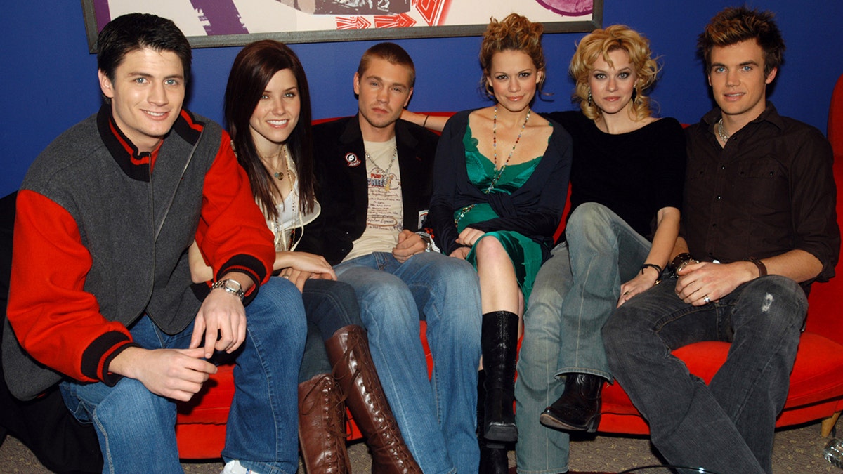 Cast of One Tree Hill in 2005