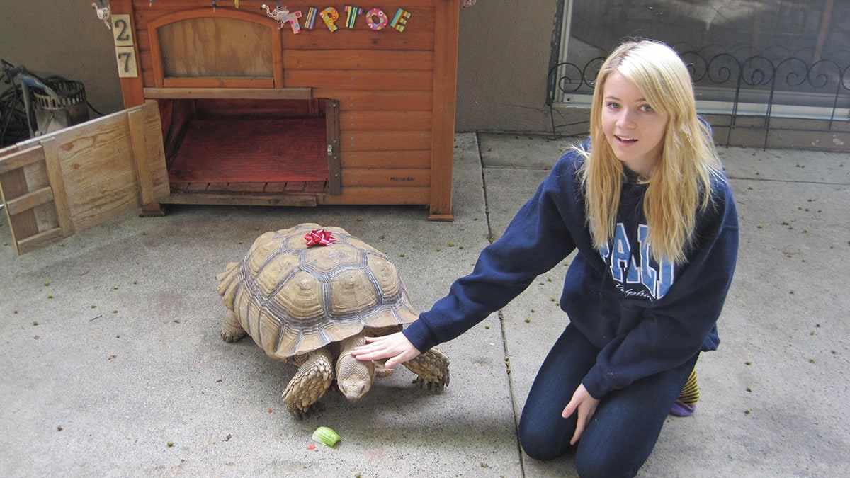 teenage Doran with Tiptoe