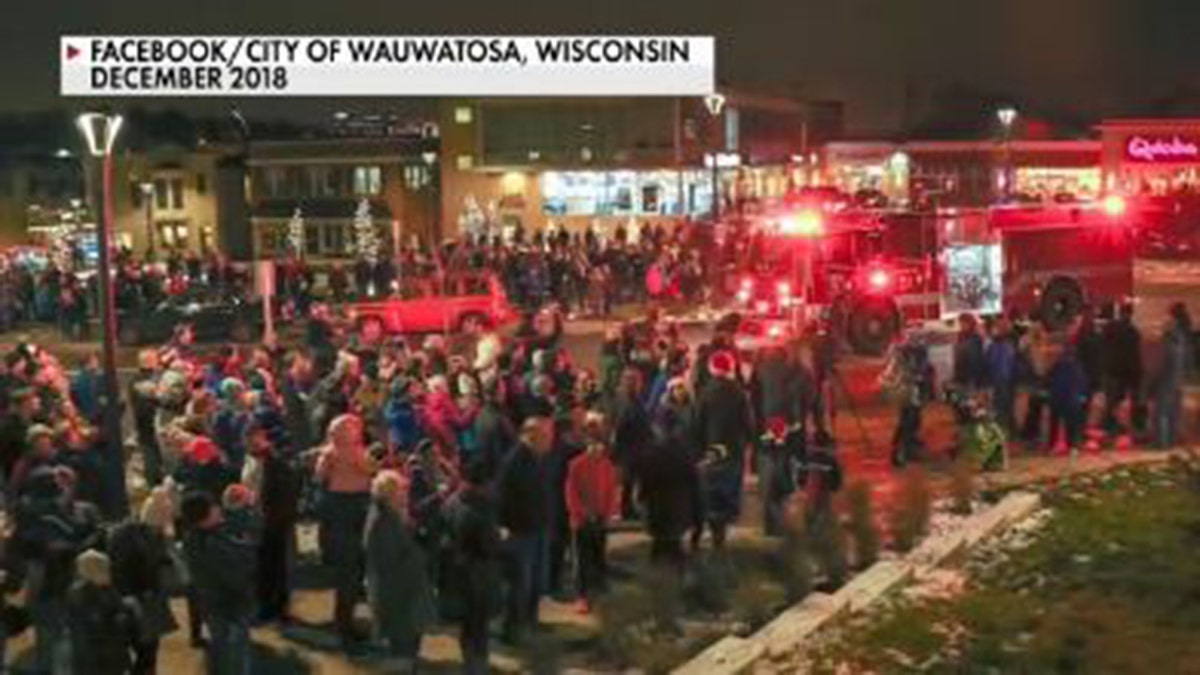 Fire truck Wauwatosa holiday celebration