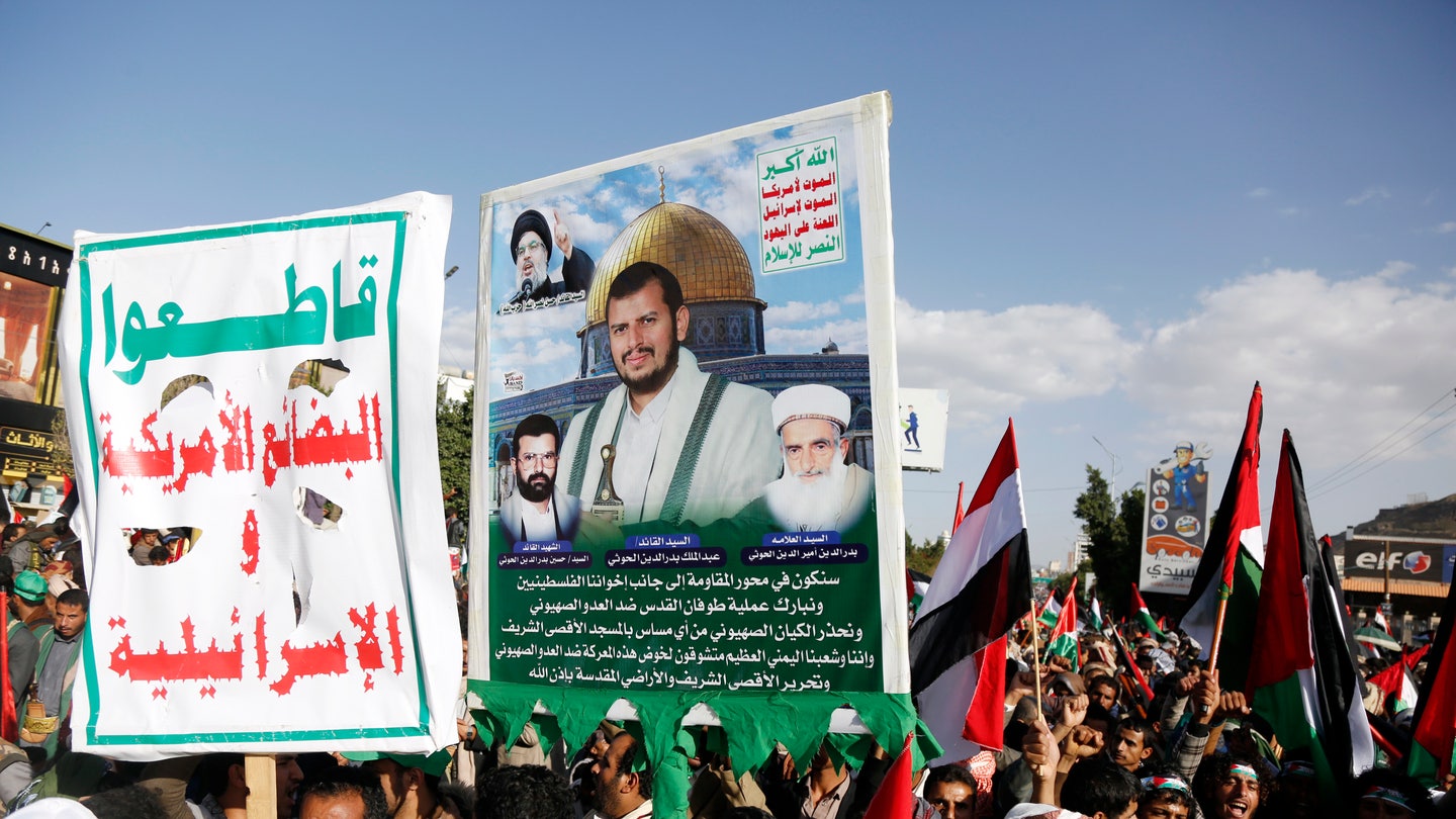 Iran's Connection to Houthis 'Obvious' as Evidence Unravels Tehran's Role