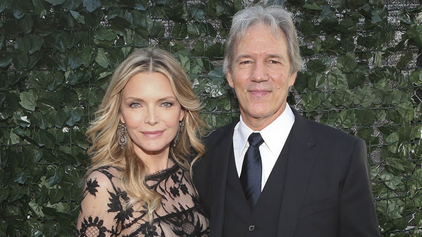 Michelle Pfeiffer and David E. Kelley Break 31-Year Rule for 'Margo's Got Money Troubles'