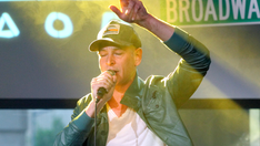 Popular Jewish musician accuses venues of antisemitism after they canceled his concerts hours before showtime