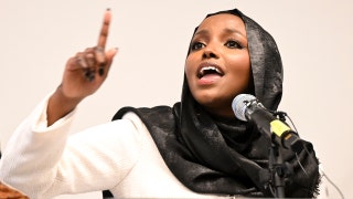 WATCH: Omar-backed mayor mocks outrage over Somalia July 4th trip with sarcastic 'apology'