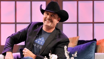 John Rich's Thanksgiving plans include 'shooting skeet' and a surprise chef: 'Nothing better'