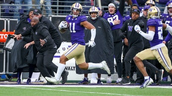 Washington linebacker drops ball before goal line on likely touchdown in head-scratching play