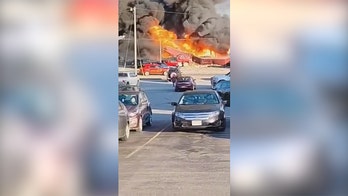 Ohio auto shop explosion kills 3, fiery aftermath caught on video