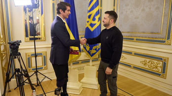 Fox News' Benjamin Hall returns to Ukraine for first time since near-fatal attack, interviews Zelenskyy