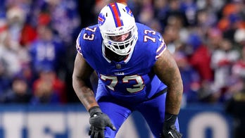 Bills' Dion Dawkins rips Jets following tunnel skirmish: 'Very disrespectful players'