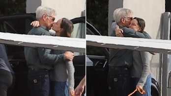 Harrison Ford, Calista Flockhart defy Hollywood expectations, packing on the PDA over 20 years later