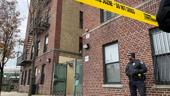 New York couple, 5-year-old son, found stabbed to death in apartment: officials
