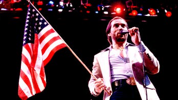 Lee Greenwood says the 'pendulum has swung,' senses a conservative revival in America