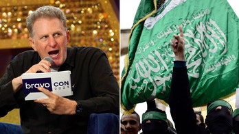 Michael Rapaport demands Hamas reveal themselves and show the world what's in those tunnels