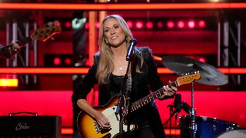Sheryl Crow demands lawmakers 'act now' on AI, after her fears inspired new album