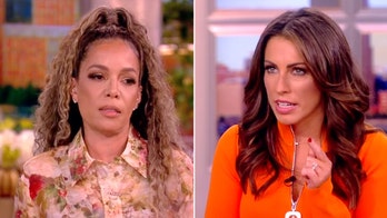 Sunny Hostin takes shot at 'The View' for only showing 'reunification of Jewish families, not Palestinian ones