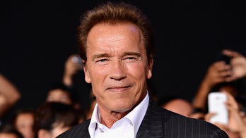 Arnold Schwarzenegger gives Jason Kelce weight-loss tips following NFL retirement