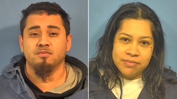 Chicago-area couple enlisted children in retail theft scheme at suburban Macy's store, authorities say