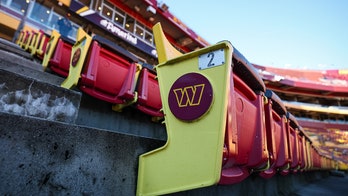 Eagles, Commanders fans brawl in stands during rivalry game