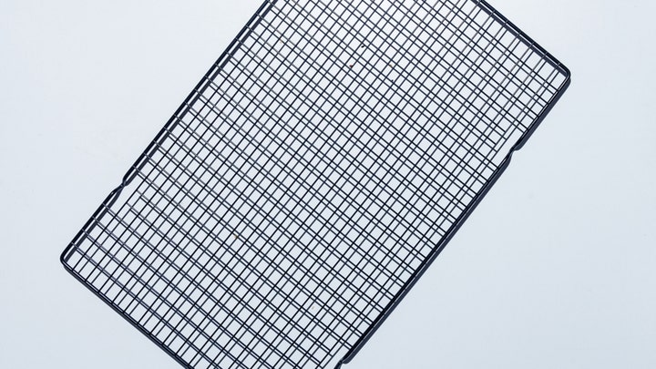 wire-cooling-rack.jpg?ve=1&tl=1