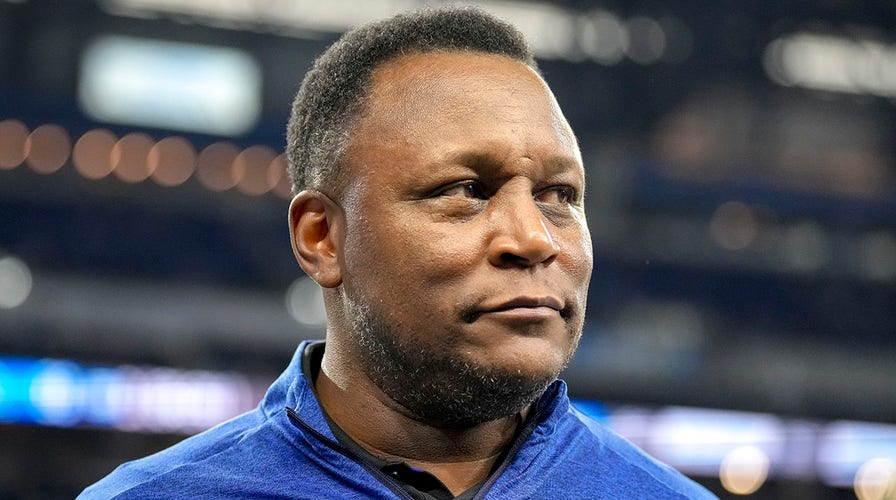 NFL legend Barry Sanders on abrupt retirement, faith