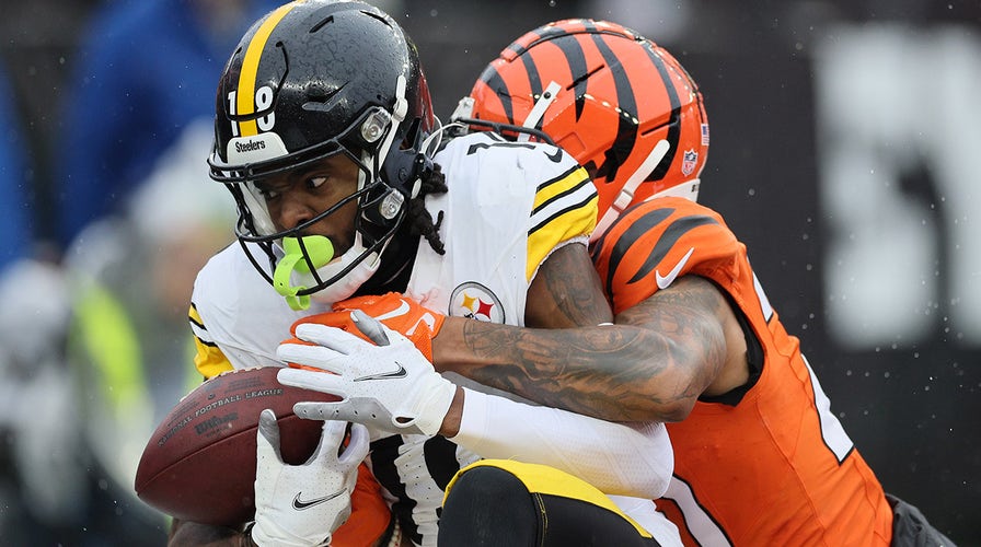 Steelers' Diontae Johnson faces scrutiny over effort amid fumble: 'Loser  mentality'