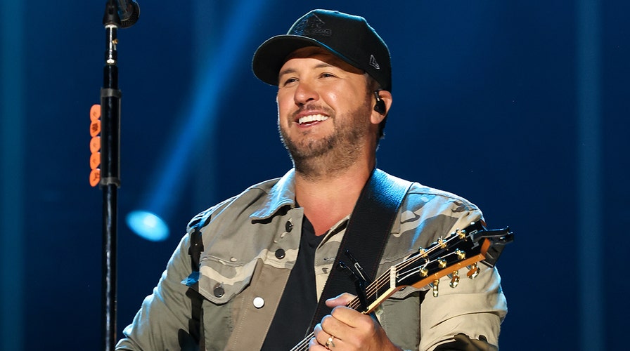 Luke bryan deals