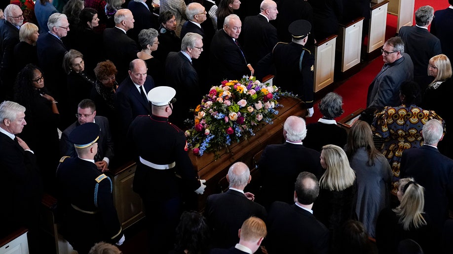 Rosalynn Carter mourners