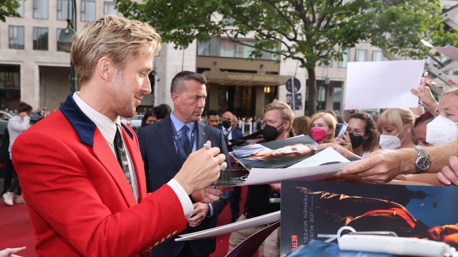 Ryan Gosling attends premiere