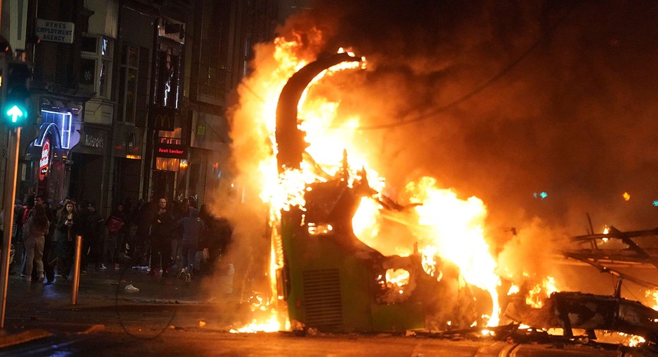 Fire burns in Dublin, Ireland amid riots