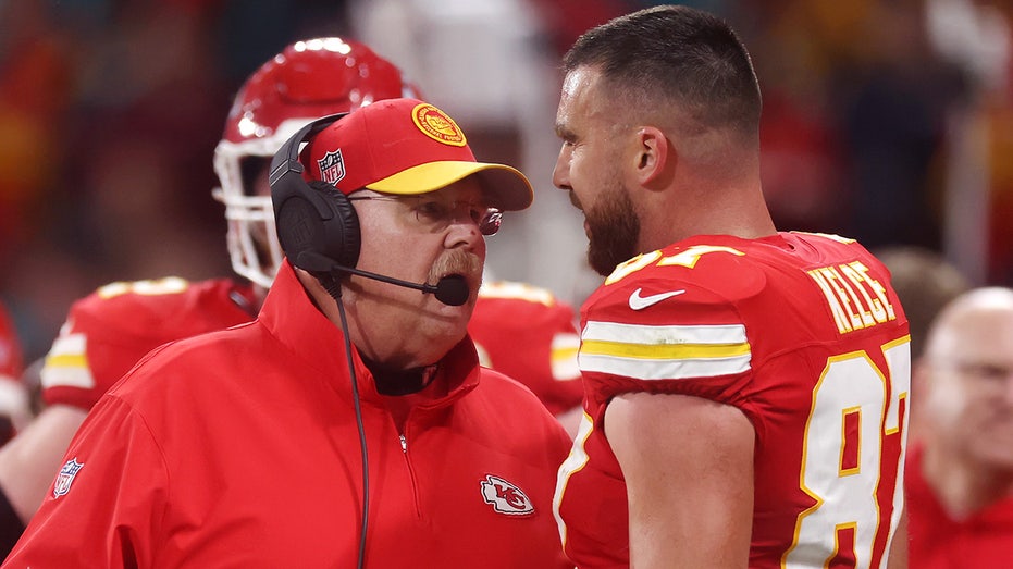 Travis Kelce, Taylor Swift budding relationship draws wholesome remark from Andy Reid