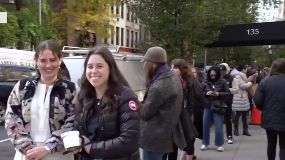 New Yorkers offer to work at Jewish café after anti-Israel staffers reportedly walk out