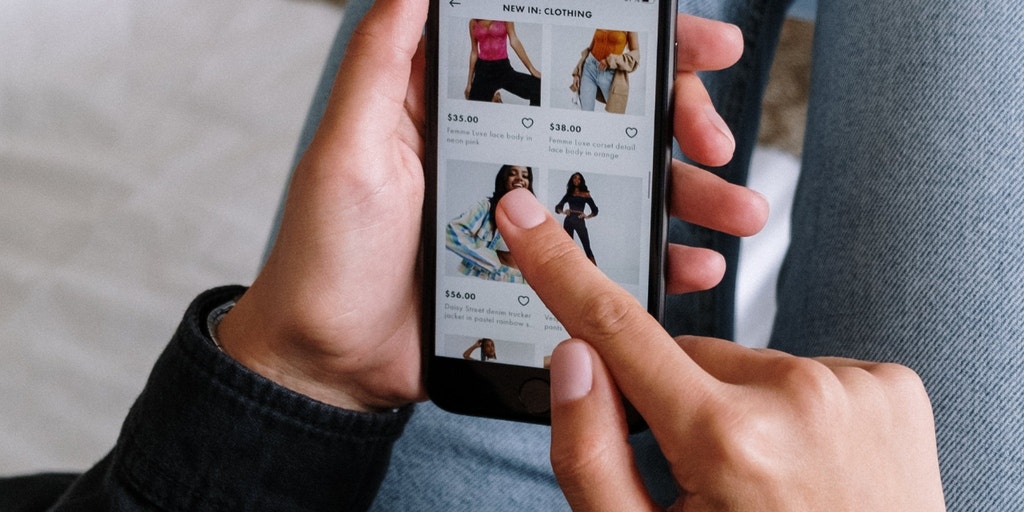 Which apps are collecting the most data on you? - Vimarsana News