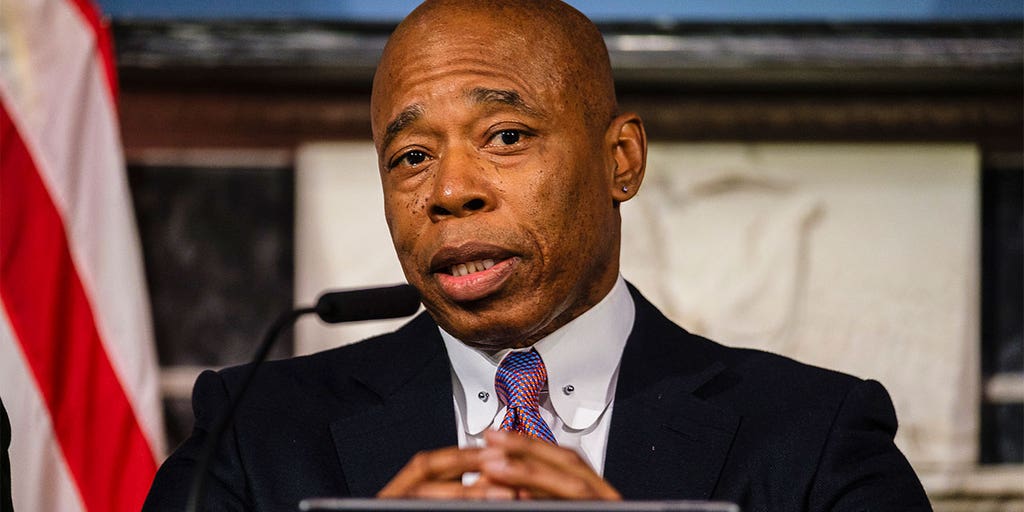 Eric Adams says NYC is at 'breaking point' as he warns of another surge of migrants from Texas - Vimarsana News