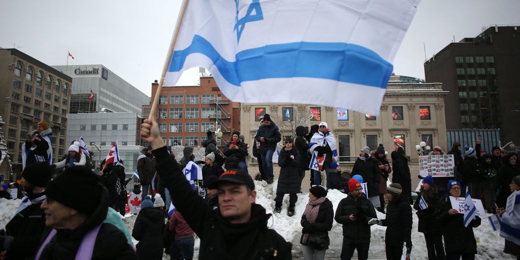 Bus company leaves pro-Israel supporters stranded en route to rally: 'it's obvious what happened here' - Vimarsana News