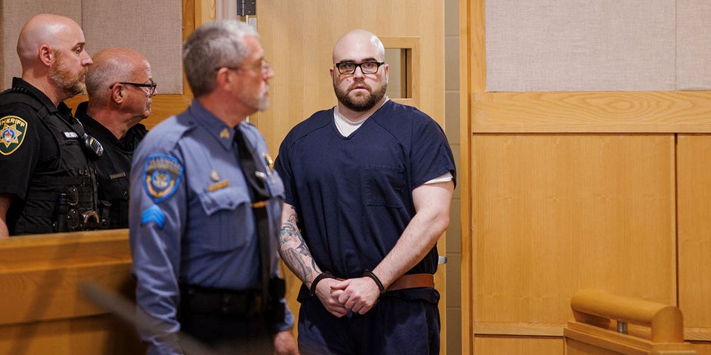 Maine man accused of killing parents and 2 others drops insanity plea - Vimarsana News
