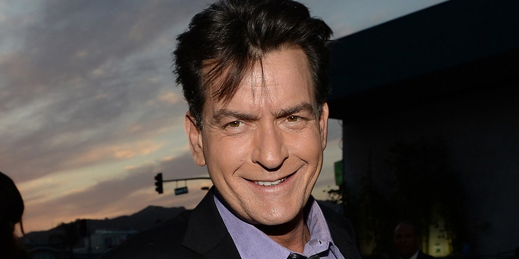 Charlie Sheen plans 'calm' Christmas after attacked by neighbor in assault with deadly weapon - Vimarsana News