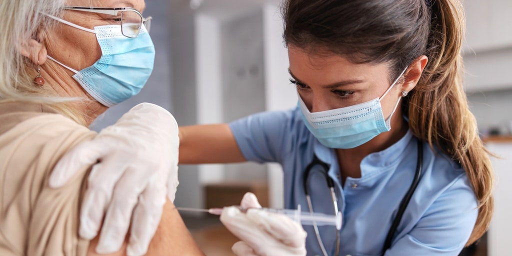 CDC recommends additional COVID vaccine for adults 65 and over - Vimarsana News