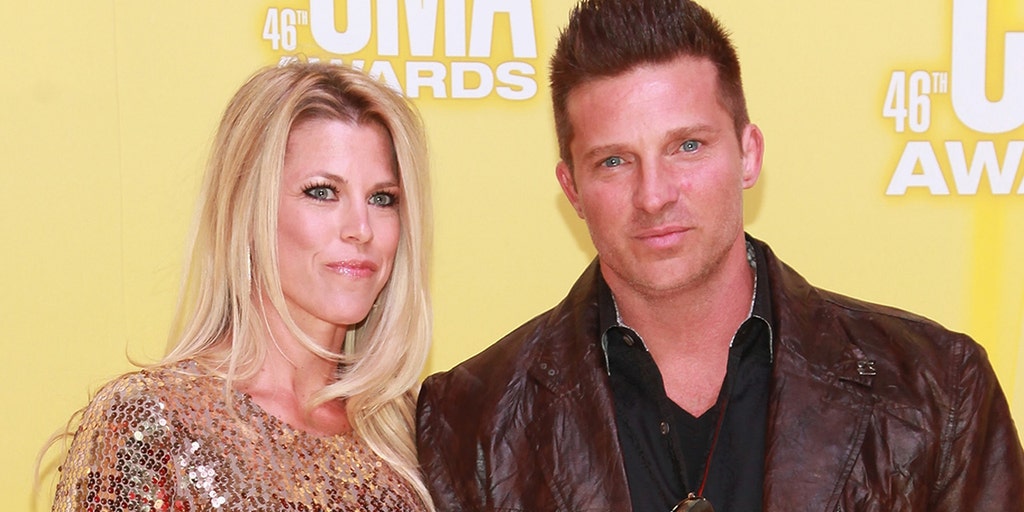 'General Hospital' star Steve Burton finalizes divorce after ex-wife had  baby with another man