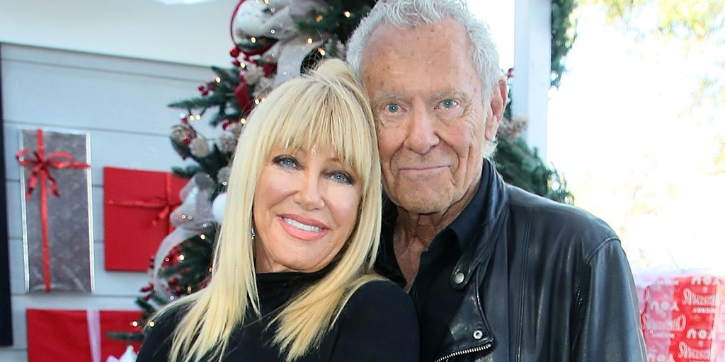 Suzanne Somers sang love song to husband Alan Hamel at her own memorial - Vimarsana News