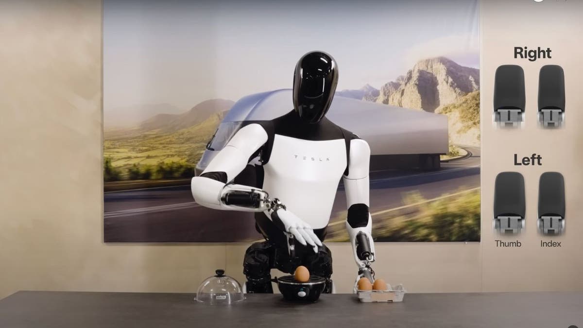 The next generation of Tesla's humanoid robot makes its debut