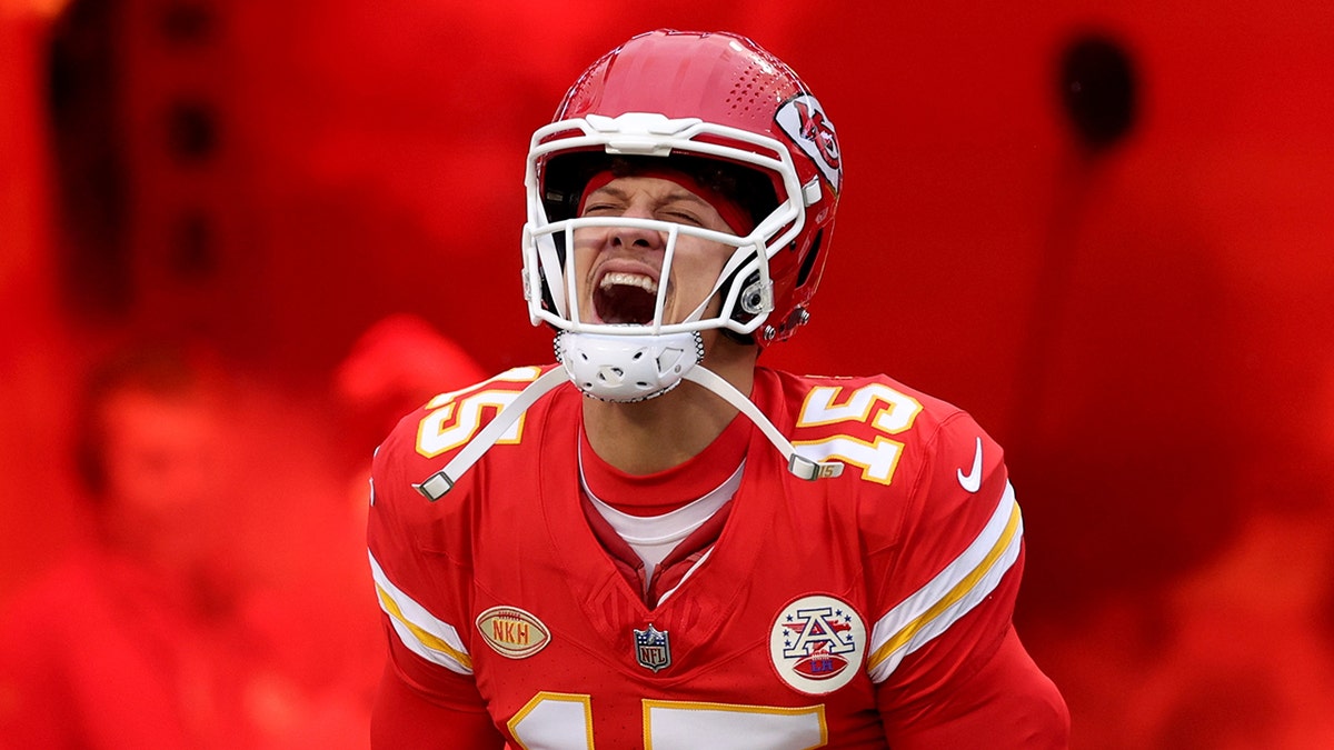 Chiefs Claim AFC West Title With Win Over Rival Bengals At Home | Fox News