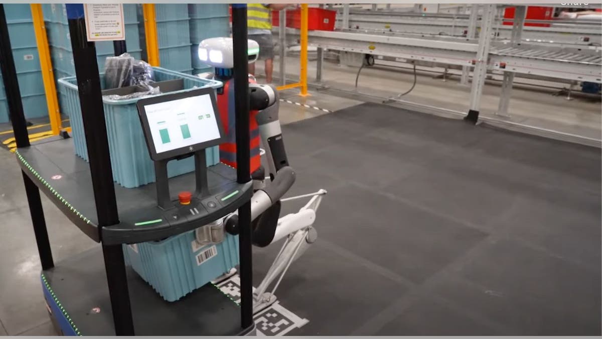 Could warehouse robots replace workers? The answer is mixed