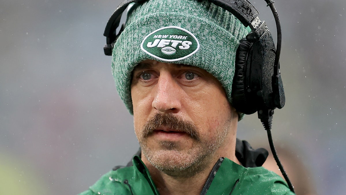 Aaron Rodgers Tired Of Scrutiny Over Jets IR Decision, Wants Critics To ...