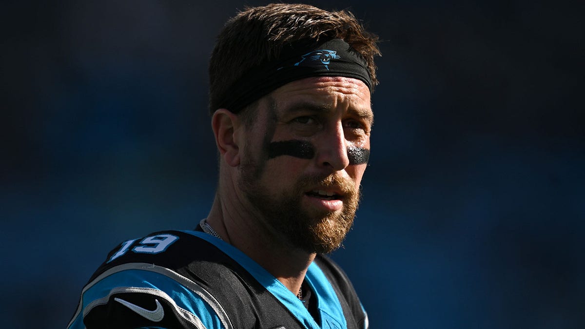 Panthers’ Adam Thielen questions officiating after close loss to Packers 2 Adam Thielen vs Packers