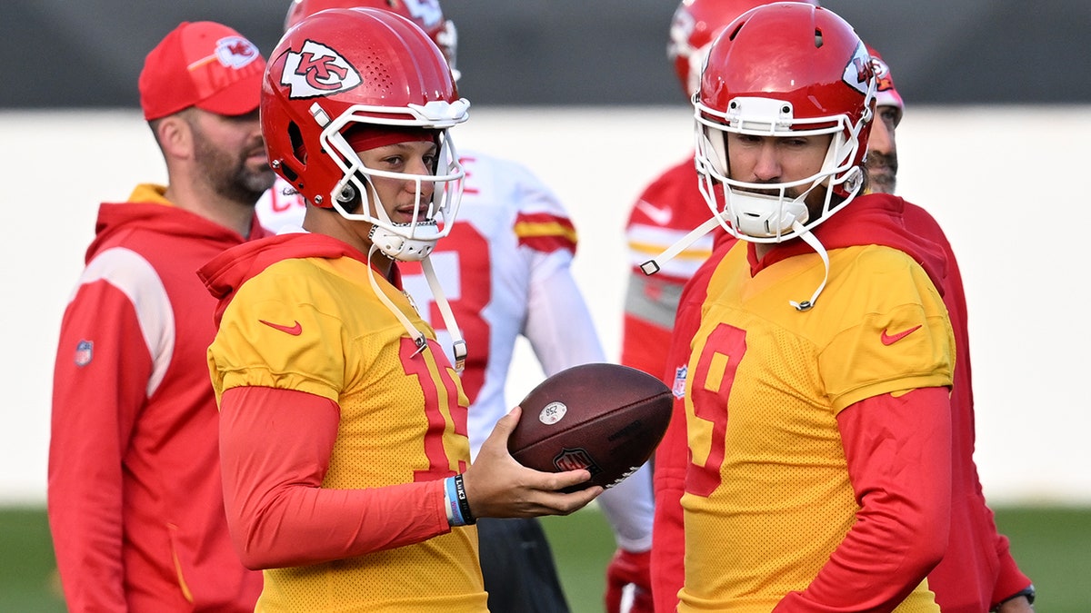 Tom Brady, Patrick Mahomes’ Backup On Chiefs’ 2023 Season, ‘eerie ...