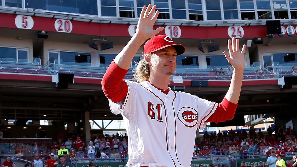 Bronson Arroyo walks on to the baseball field