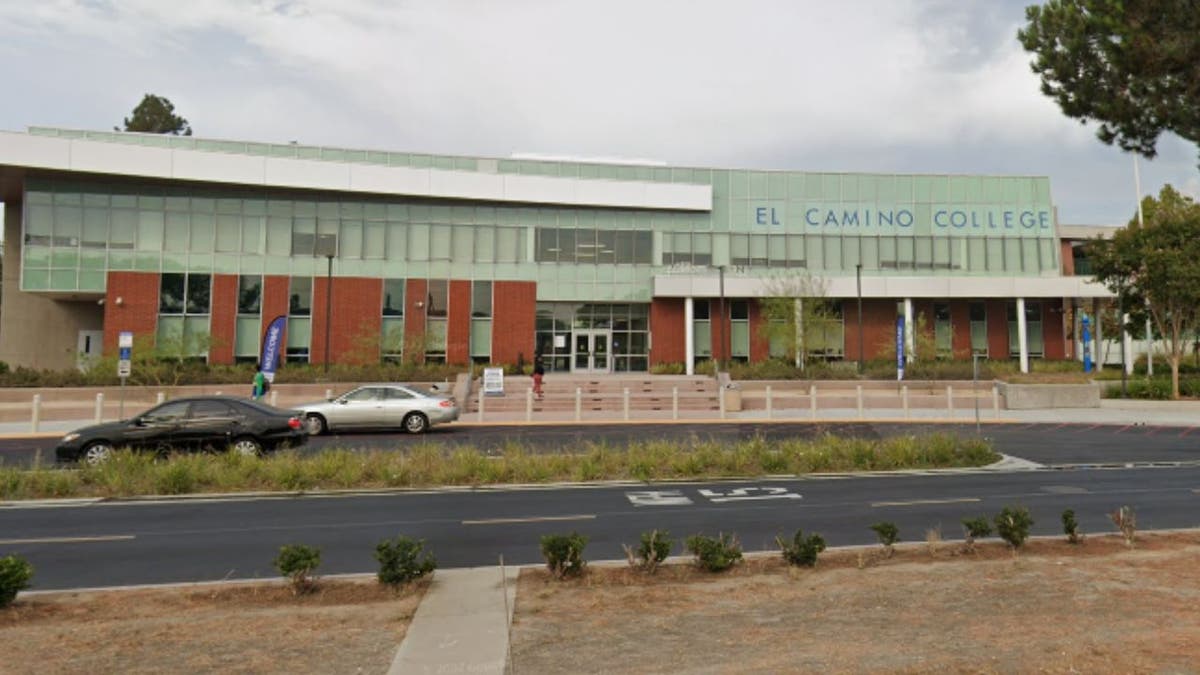 El Camino college Entrance