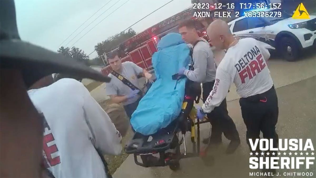 5-y-o FL girl carried to stretcher