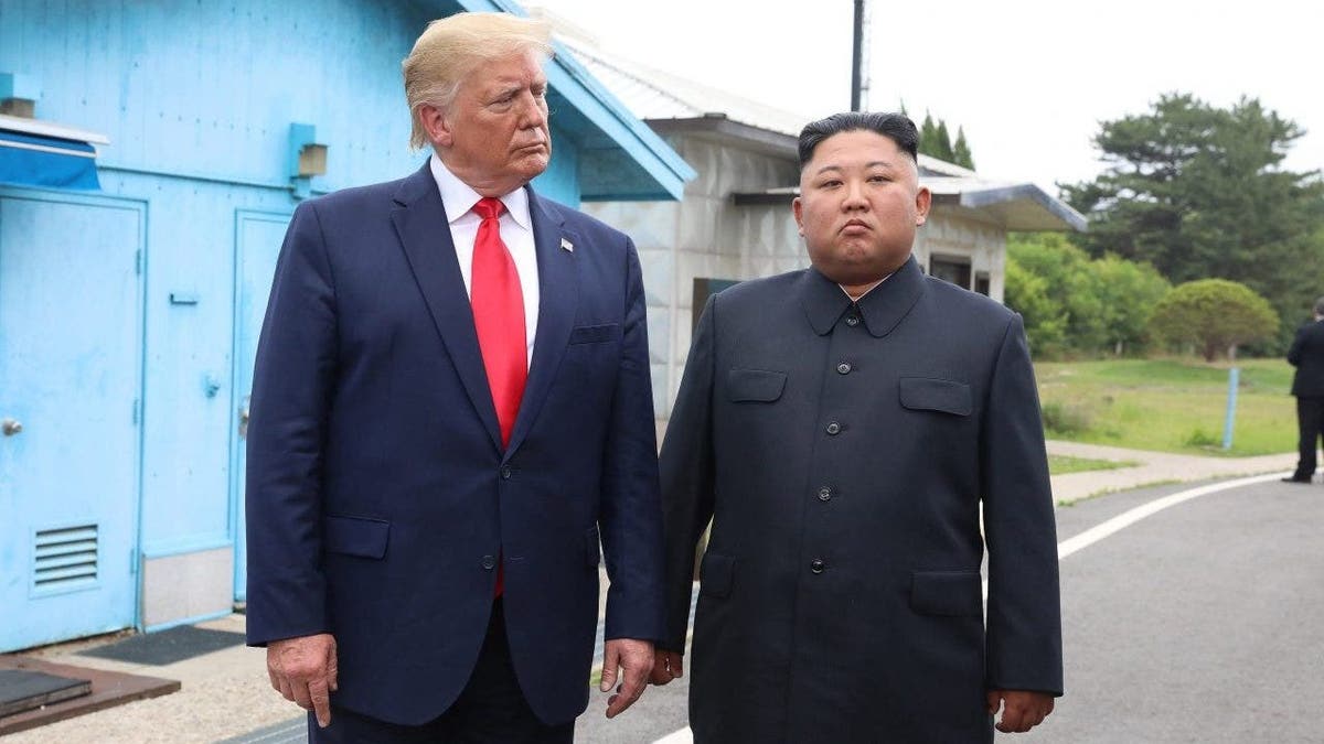 Trump Kim Jong Un
