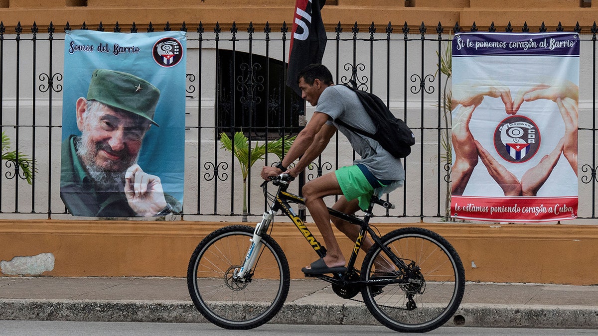 Fidel Castro mural in Cuba