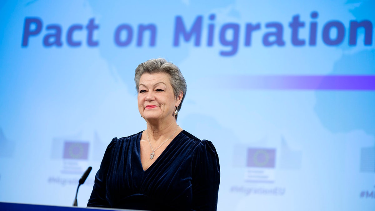 EU commissioner champions migrant deal